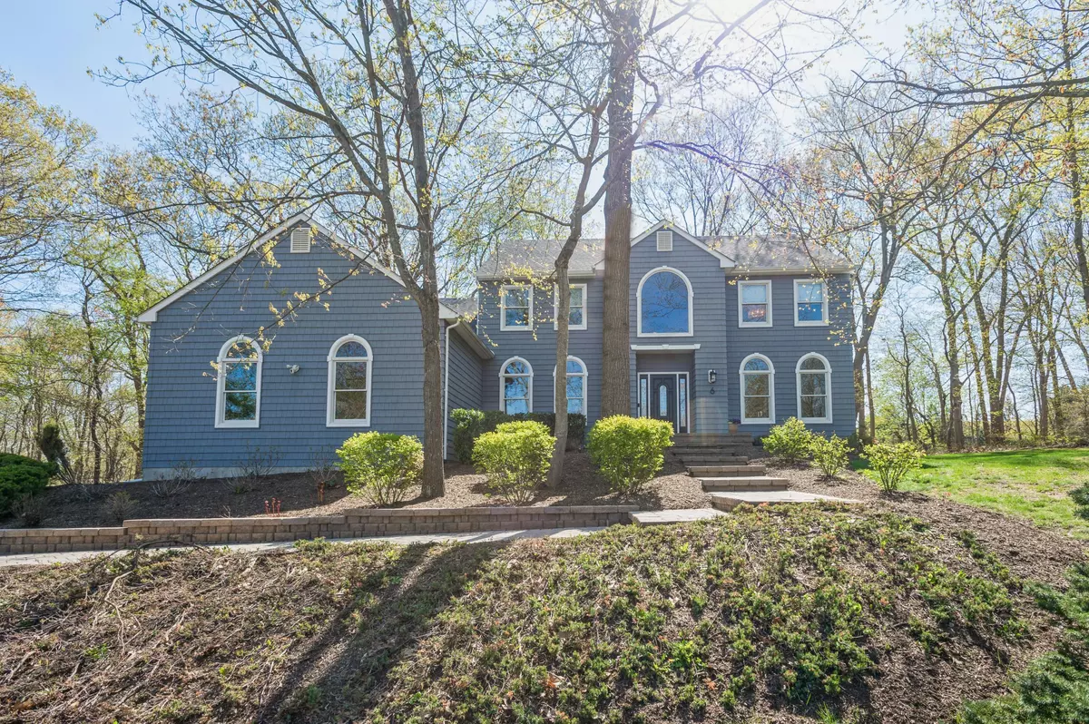 Millstone, NJ 08535,6 Blueberry Hill