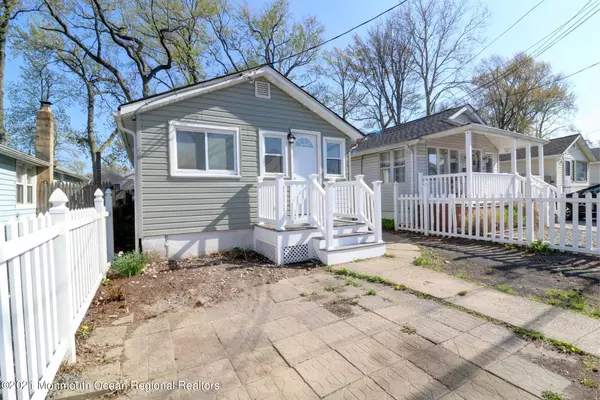 Keyport, NJ 07735,64 Pacific Boulevard