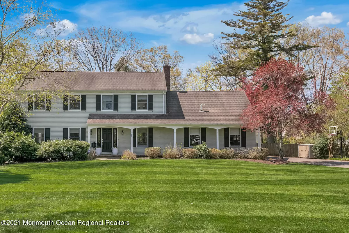 Little Silver, NJ 07739,25 Holly Tree Lane