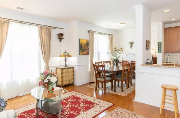 Plainsboro, NJ 08536,100 Middlesex Boulevard #316