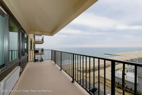 Monmouth Beach, NJ 07750,45 Ocean Avenue #6H