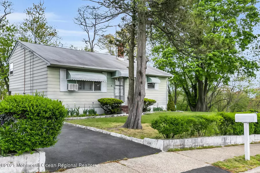 8 Dale Place, Neptune Township, NJ 07753