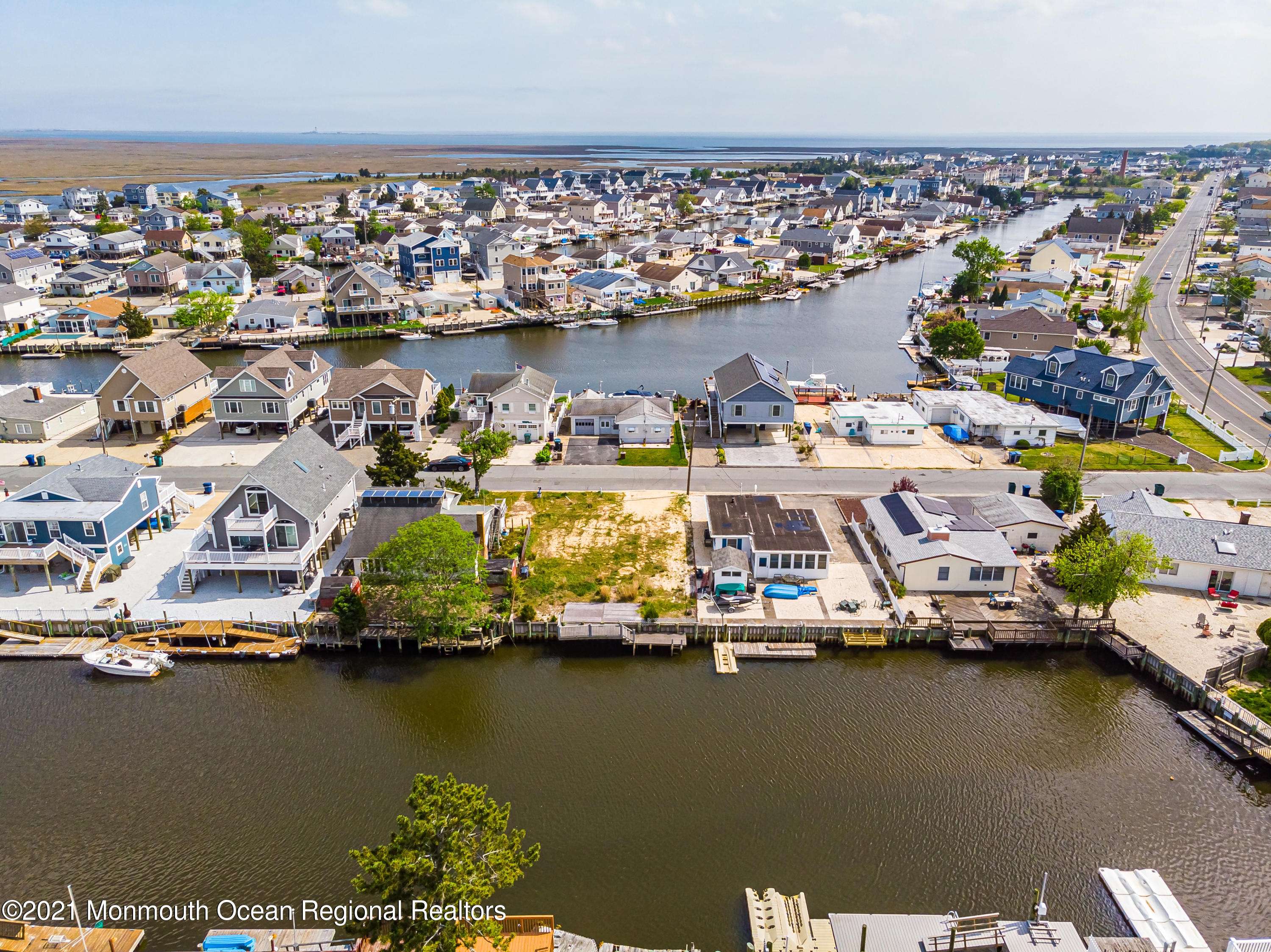 Little Egg Harbor, NJ 08087,107 E Sail Drive