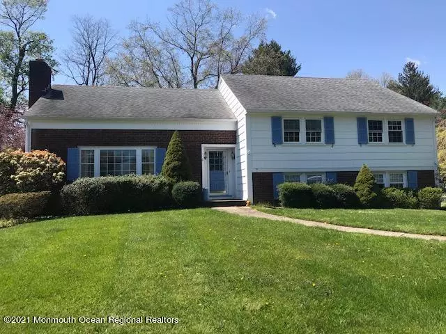 Rumson, NJ 07760,8 Wardell Avenue