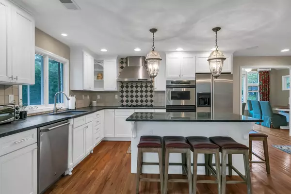 Fair Haven, NJ 07704,57 Heights Terrace