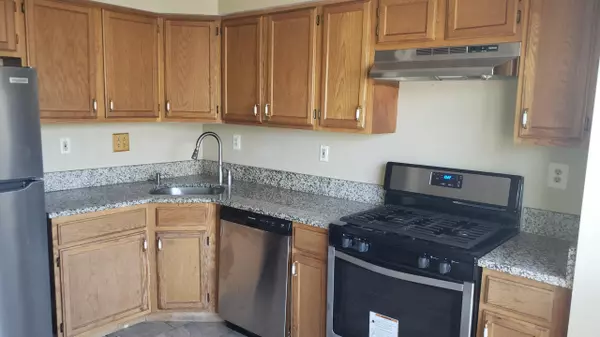 Franklin Park, NJ 08823,5 De Leone Circle #3003