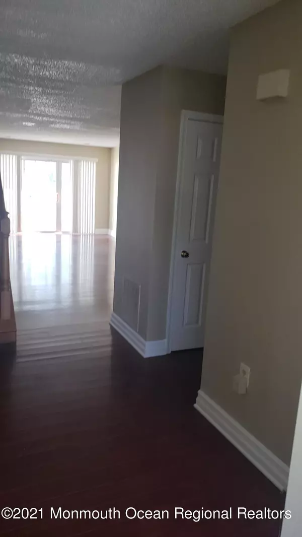 Franklin Park, NJ 08823,5 De Leone Circle #3003