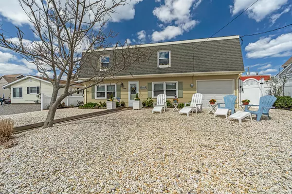 Lavallette, NJ 08735,456 Marathon Court