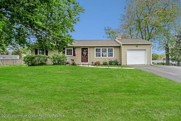 Toms River, NJ 08753,634 Wyoming Drive