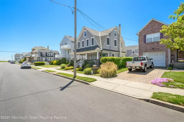 Bradley Beach, NJ 07720,205 Ocean Park Avenue ##B