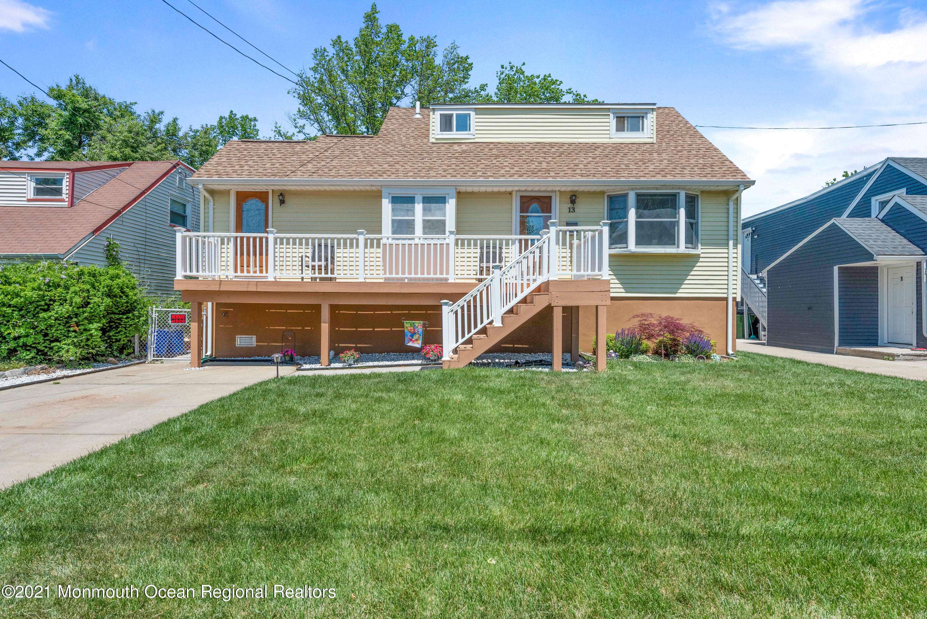 13 Hope Drive, Sayreville Boro, NJ 08872