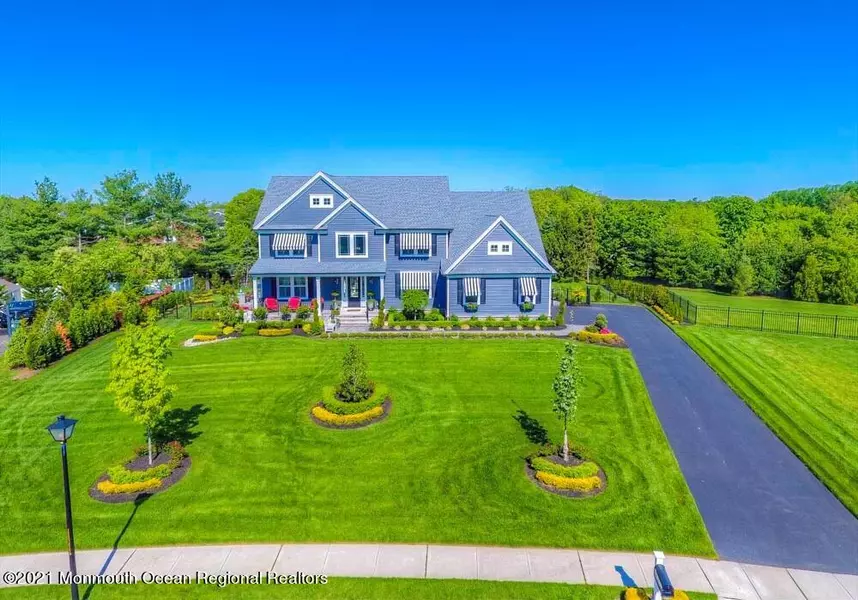 3 Legend Hollow Court, Freehold, NJ 07728