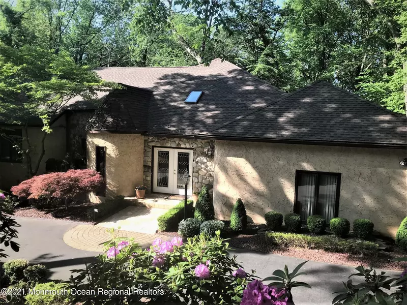 78 Cypress Neck Road, Lincroft, NJ 07738