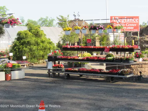 Helmetta, NJ 08828,104 Main Street