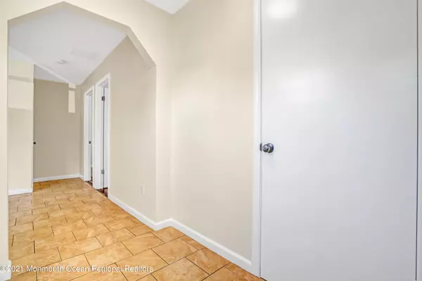 Toms River, NJ 08753,746 Fischer Boulevard