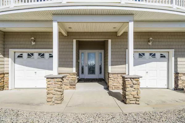 Lanoka Harbor, NJ 08734,1236 Laurel Boulevard