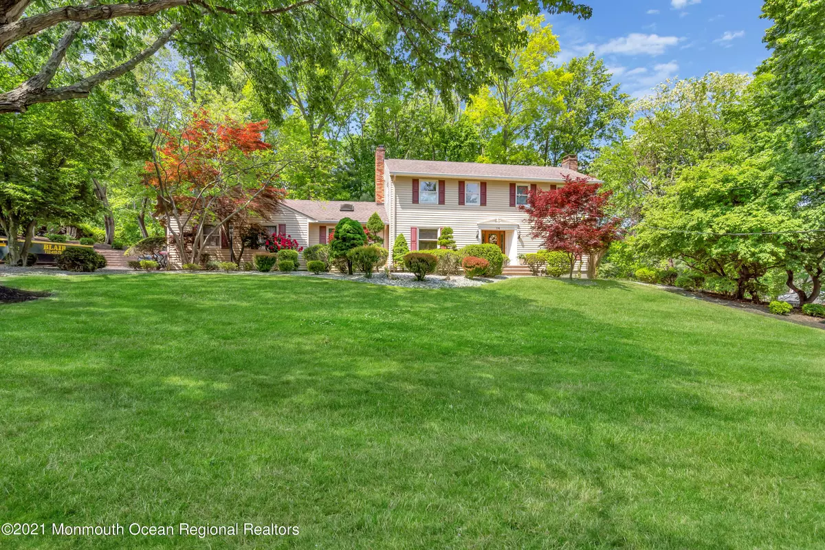 Holmdel, NJ 07733,14 Heyward Hills Drive