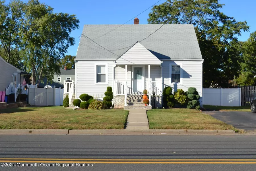 134 Montrose Avenue, South Plainfield, NJ 07080