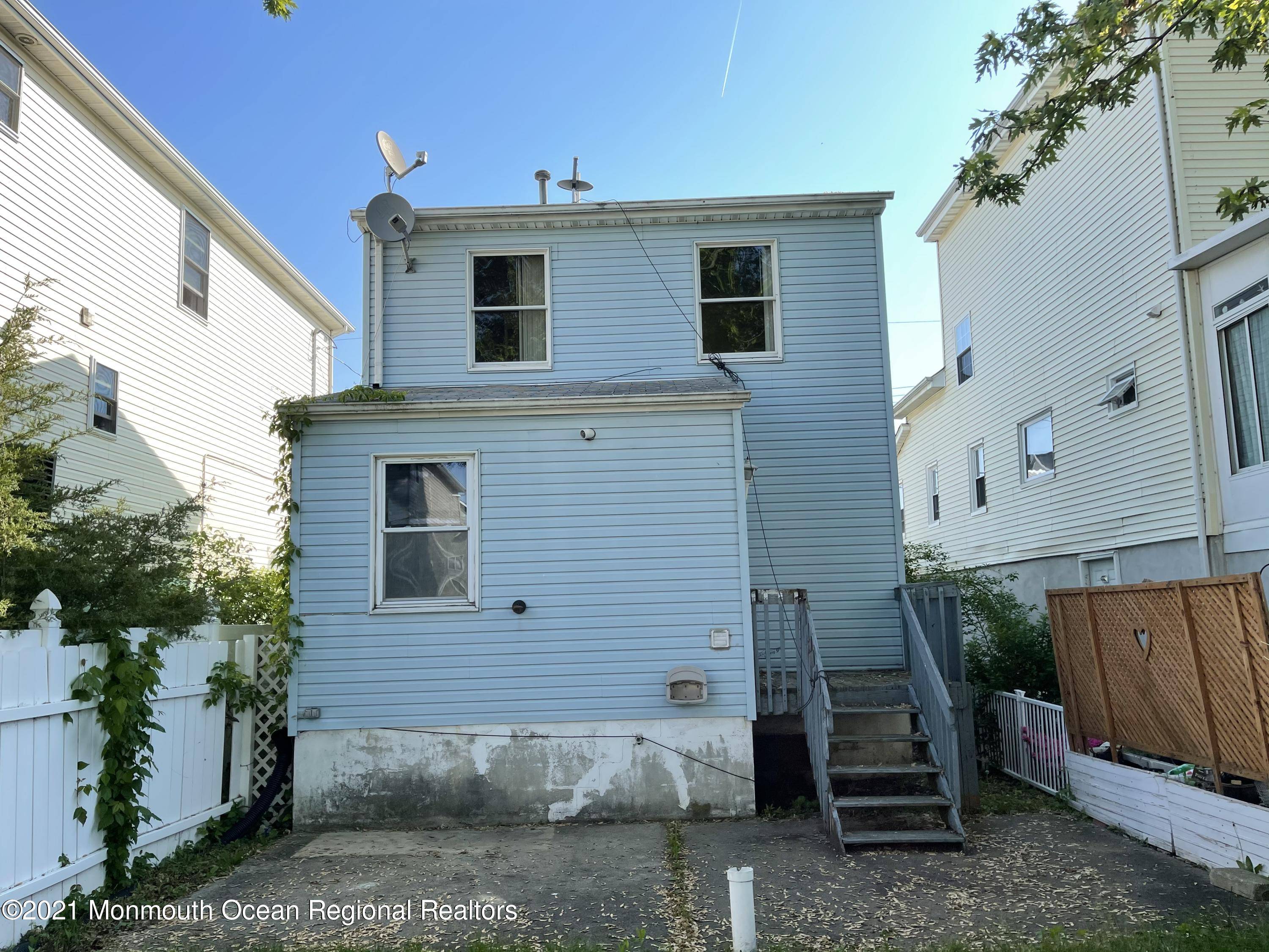 816 3rd Street, Union Beach, NJ 07735