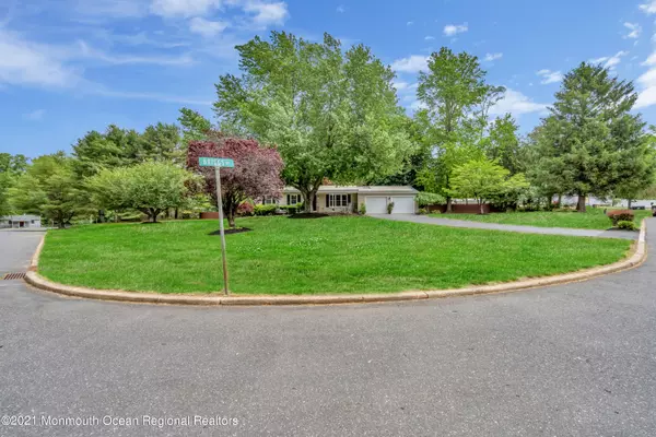 North Hanover, NJ 08562,1 Briggs Road