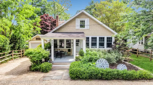 Rumson, NJ 07760,521 Locust Point Road