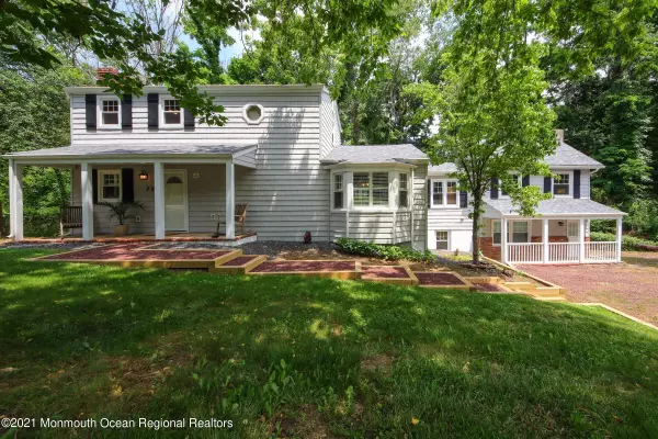 Holmdel, NJ 07733,73 E Main Street