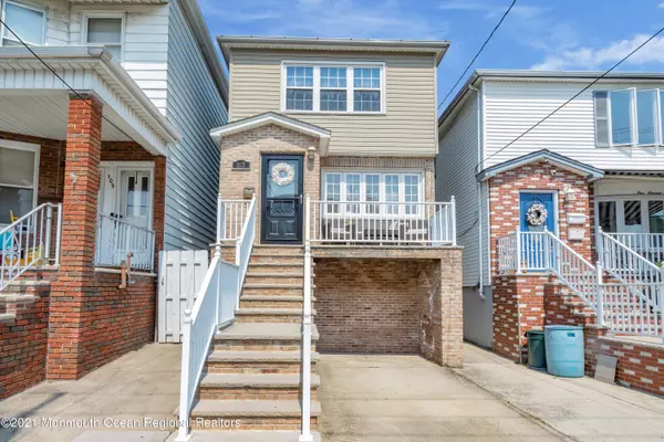 107 Kennedy Boulevard, Bayonne, NJ 07002