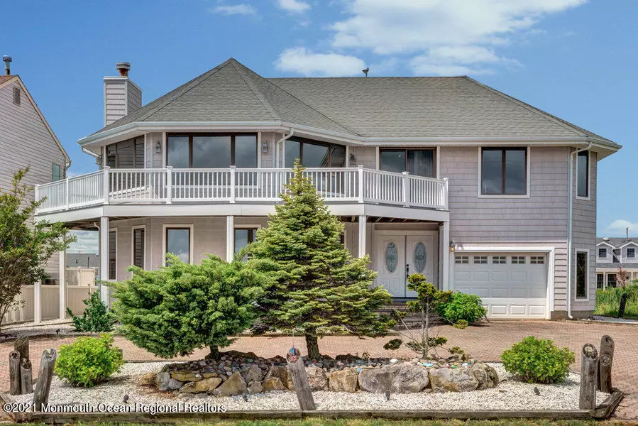 294 Bayshore Drive, Barnegat, NJ 08005