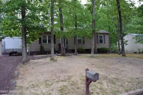 Williamstown, NJ 08094,1109 Rose Avenue