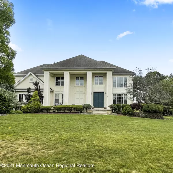 9 Greenwich Drive, Jackson, NJ 08527