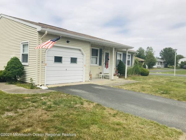 59 Falmouth Avenue, Whiting, NJ 08759