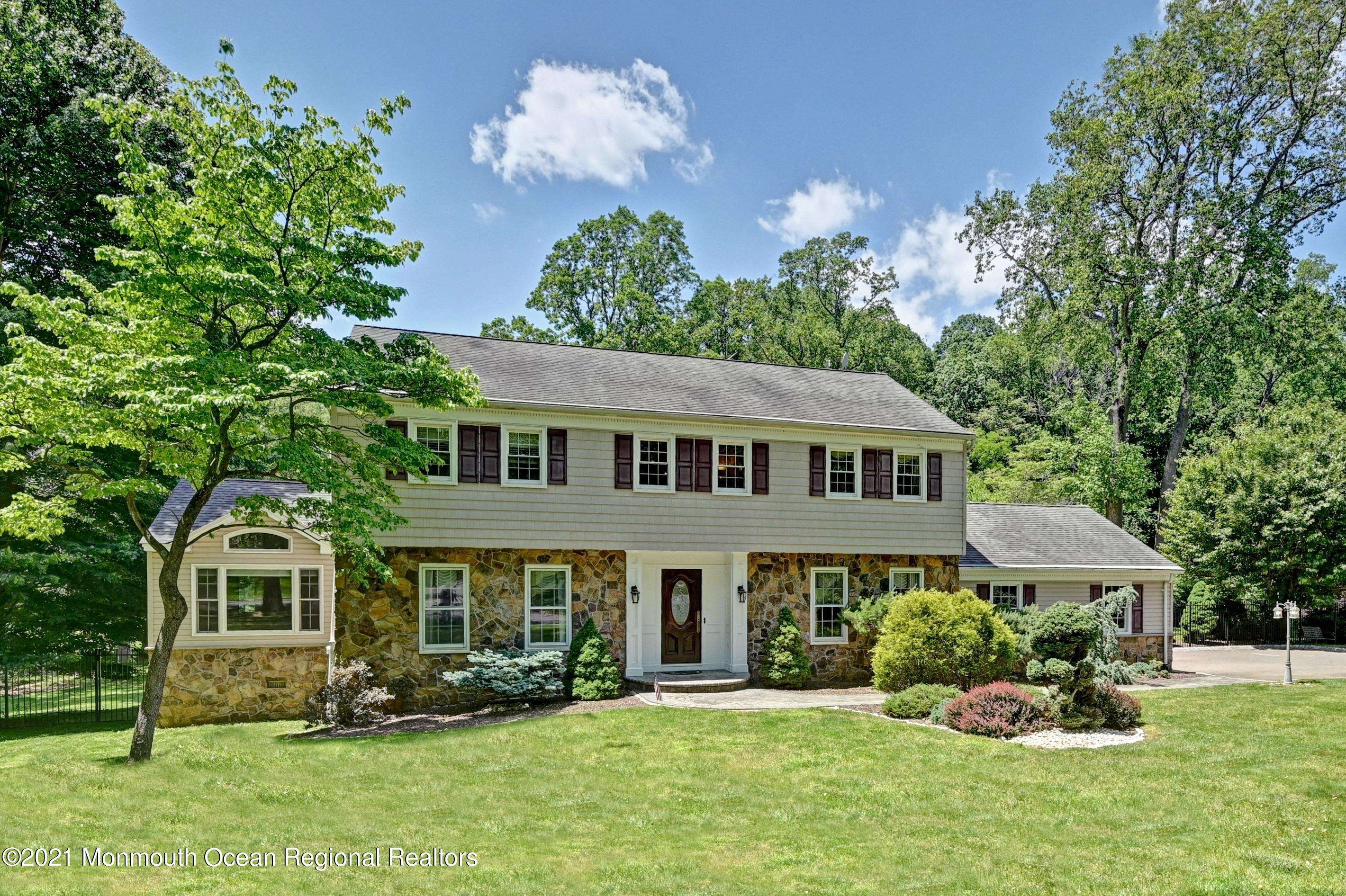 11 Marion Drive, Holmdel, NJ 07733