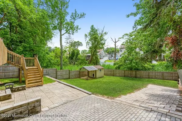 Keyport, NJ 07735,117 Woodland Drive