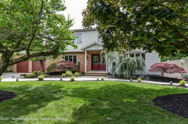 Matawan, NJ 07747,1 Village Drive