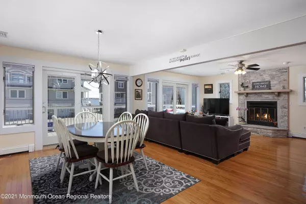 Toms River, NJ 08753,38 Bay Shore Drive