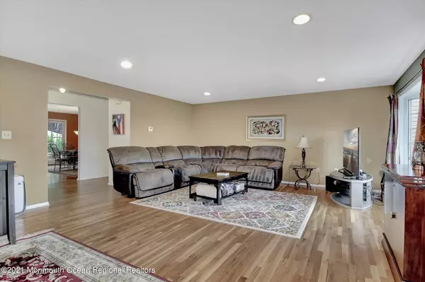 South River, NJ 08882,54 Hillside Avenue