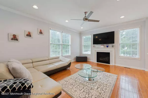 Manalapan, NJ 07726,76 Deepwater Circle