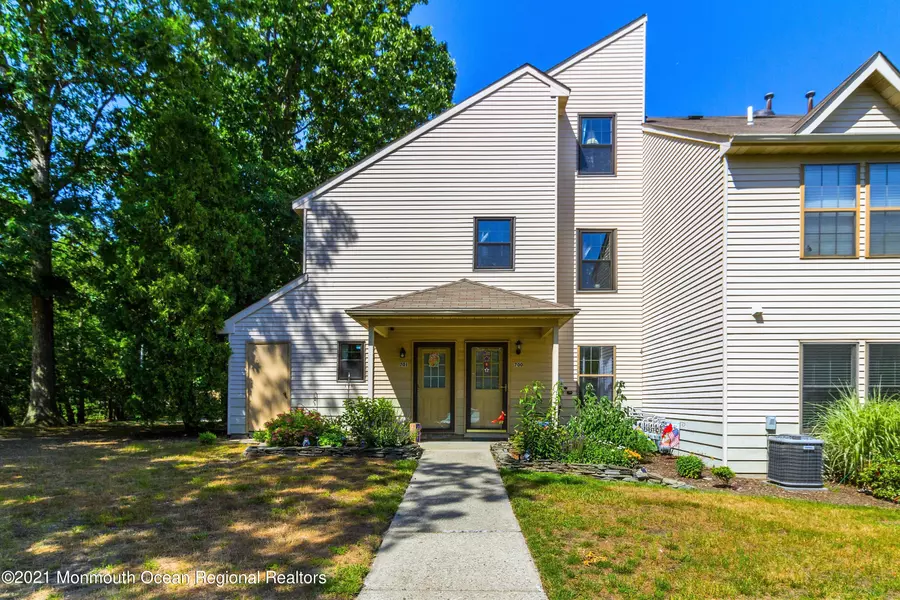 700 Bluebell Drive, Jackson, NJ 08527