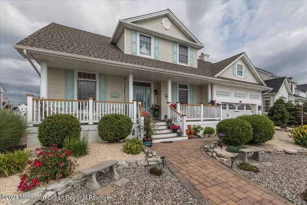 Lanoka Harbor, NJ 08734,1329 Laurel Boulevard