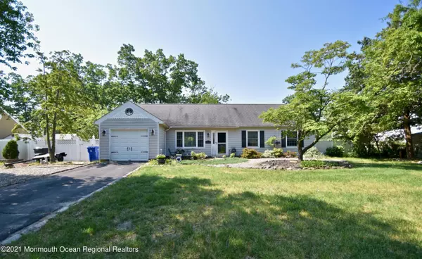 Toms River, NJ 08753,1015 Goose Creek Road