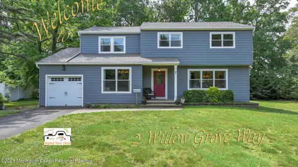 2 Willow Grove Way, Manalapan, NJ 07726