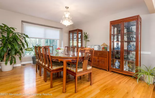 Princeton Junction, NJ 08550,3 Woodbury Court