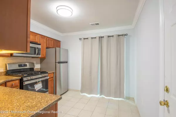 North Brunswick, NJ 08902,151 Aspen Drive