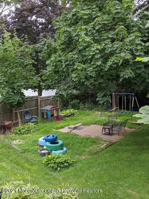 Toms River, NJ 08753,1033 Mulberry Place