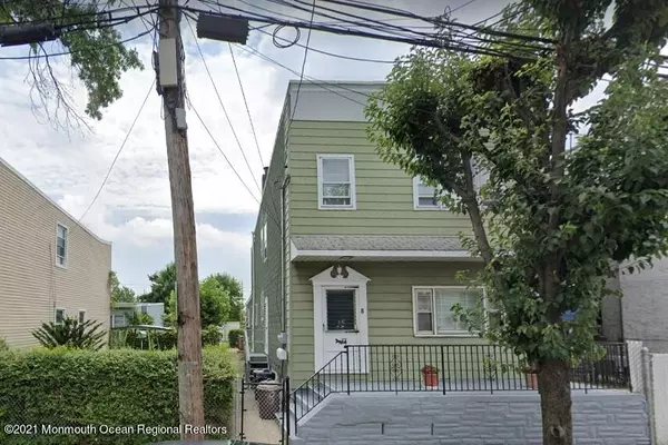 810 Meadow Street, Bayonne, NJ 07002