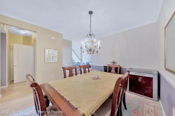 Manalapan, NJ 07726,61 Deepwater Circle