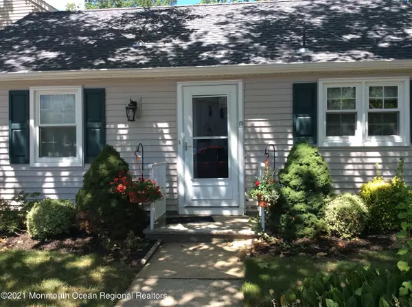 33 Old Nassau #A, Monroe, NJ 08831