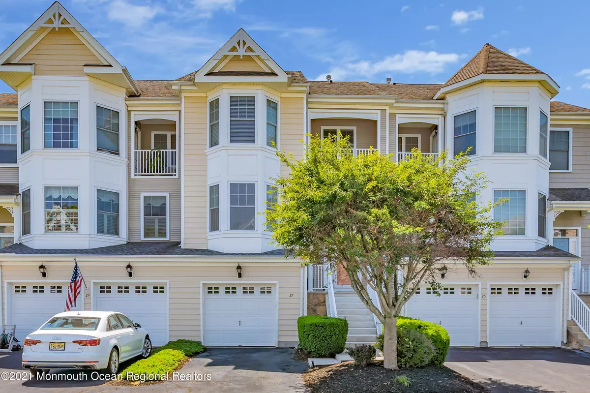 South Amboy, NJ 08879,27 S Shore Drive