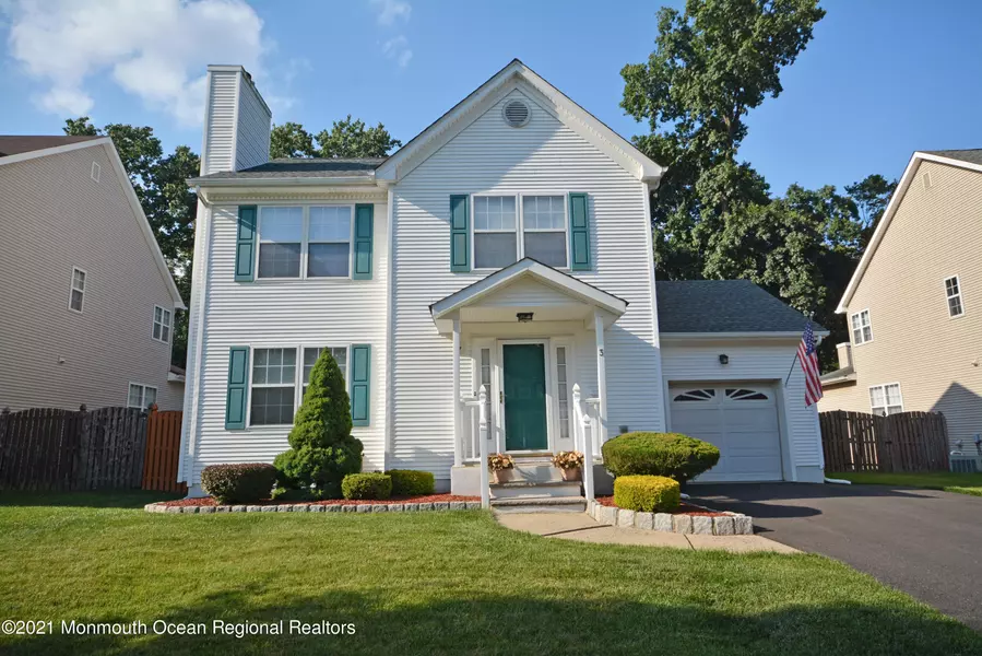 3 Angelica Court, Matawan, NJ 07747