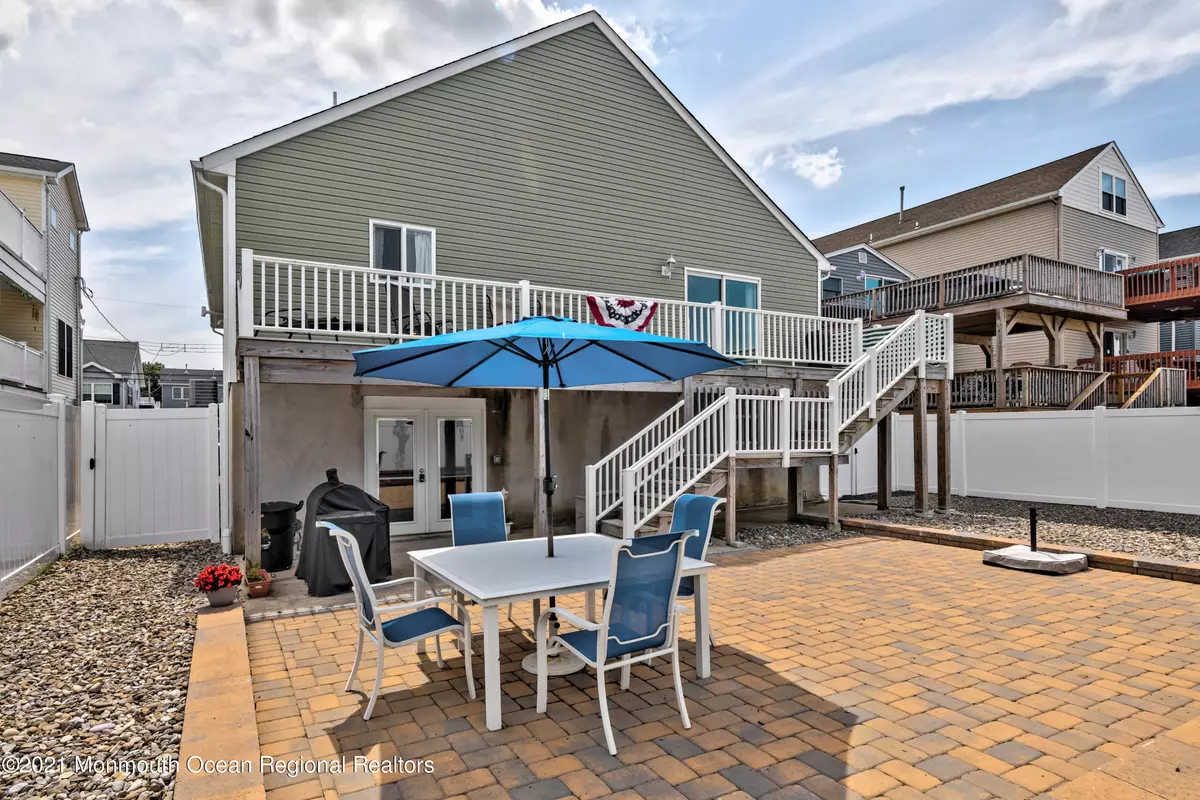 Union Beach, NJ 07735,813 2nd Street